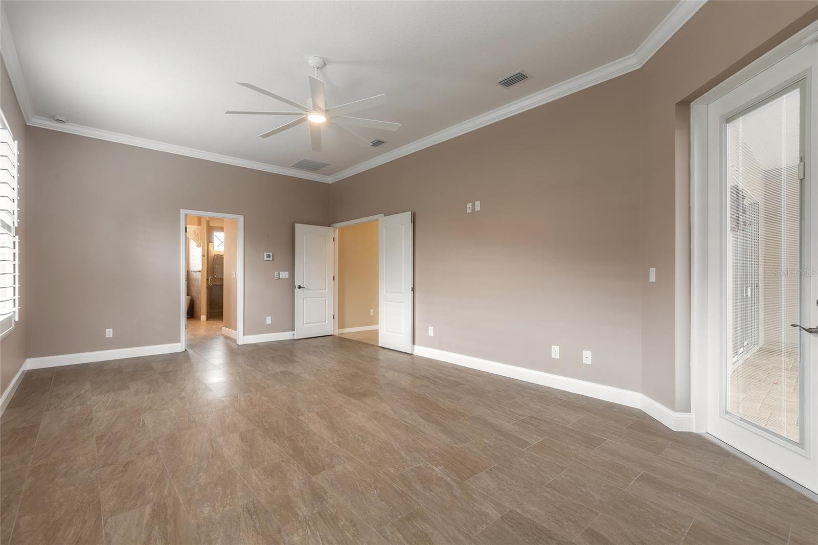 Image 18 of 55 For 3343 Locanda Circle