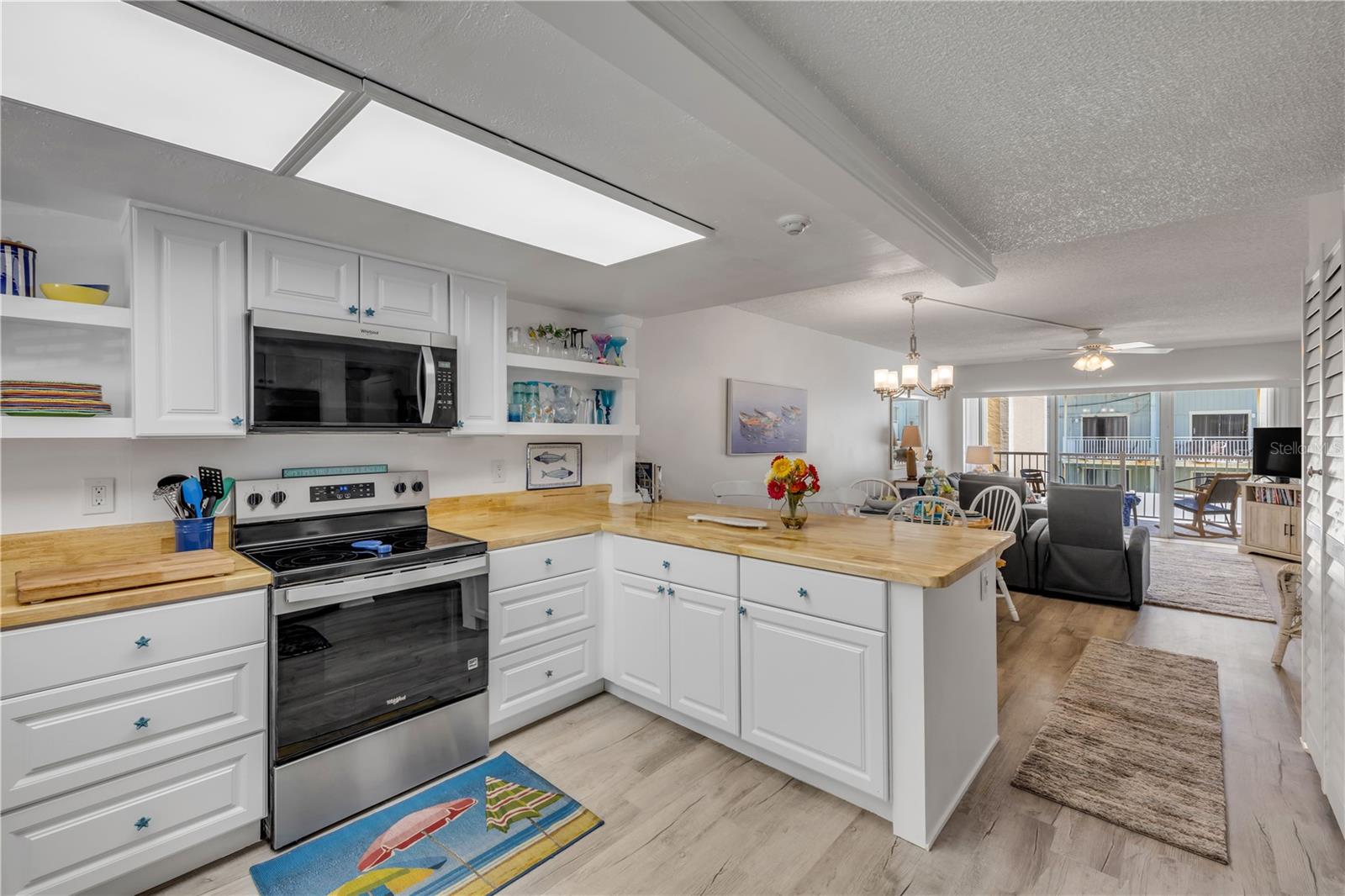 Image 10 of 45 For 3501 Atlantic Avenue 2060