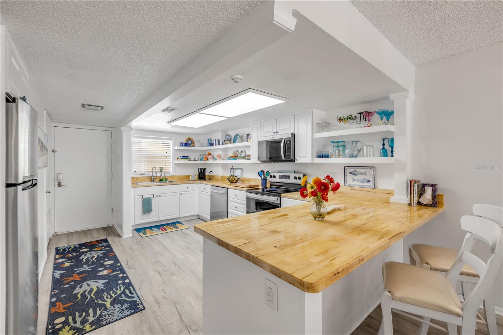 Image 11 of 45 For 3501 Atlantic Avenue 2060