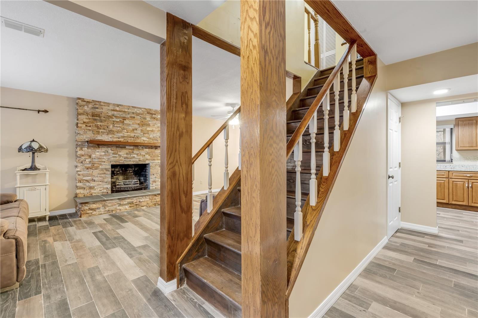 Image 15 of 70 For 602 23rd Street