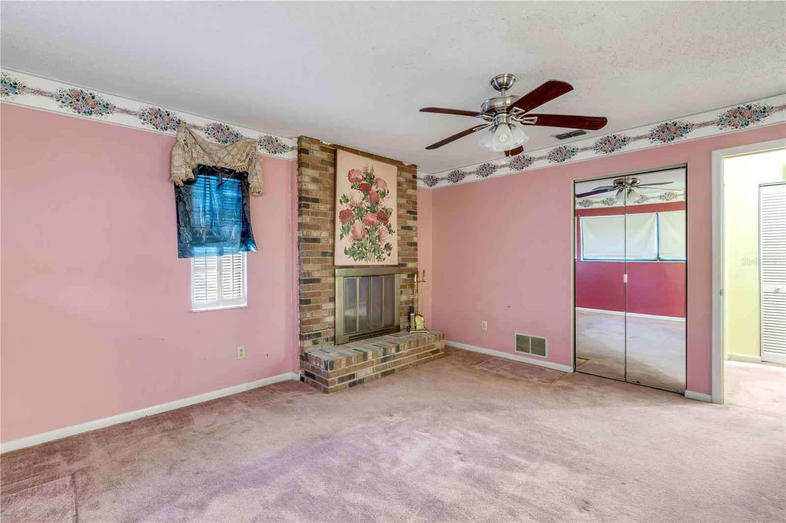 Image 44 of 70 For 602 23rd Street