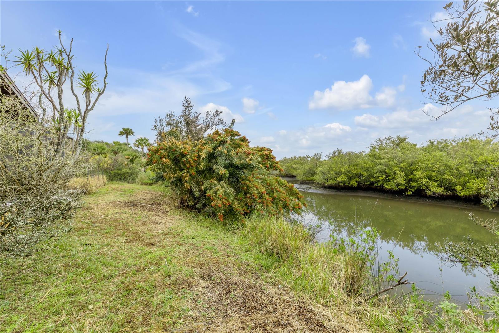 Image 57 of 70 For 602 23rd Street