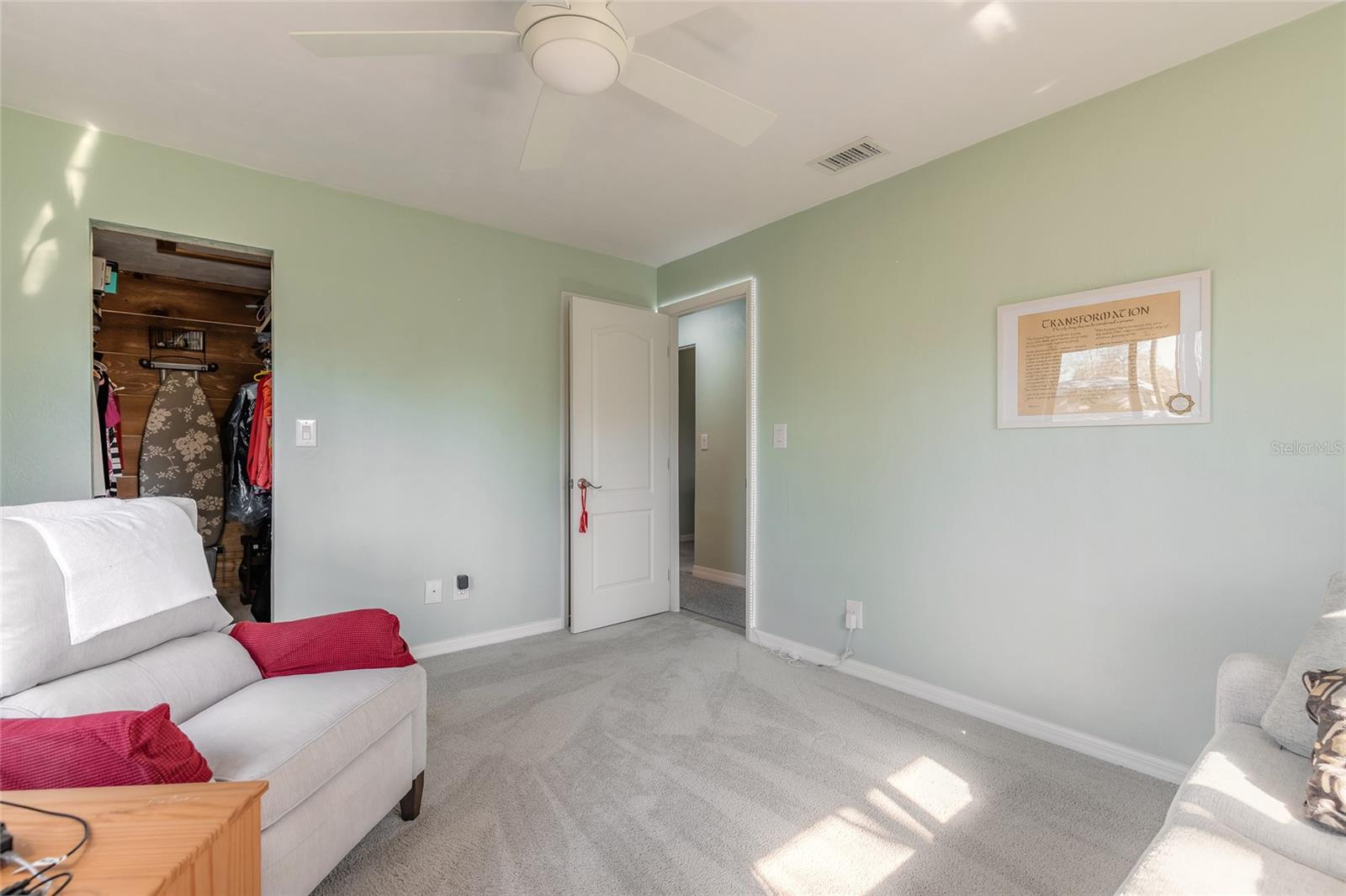 Image 18 of 36 For 1968 Red Cedar Circle