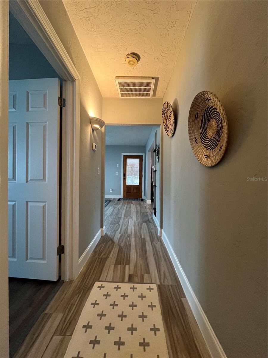 Image 28 of 39 For 617 Dora Street