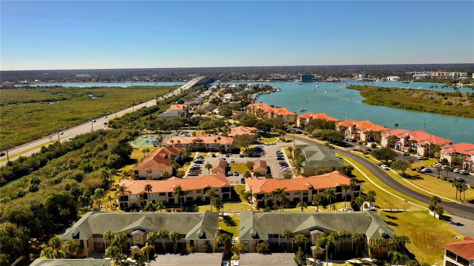 Image 17 of 31 For 468 Bouchelle Drive 128