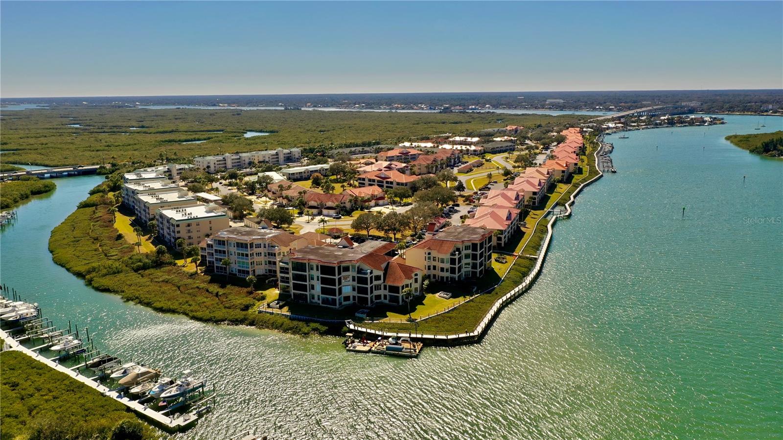 Image 23 of 31 For 468 Bouchelle Drive 128