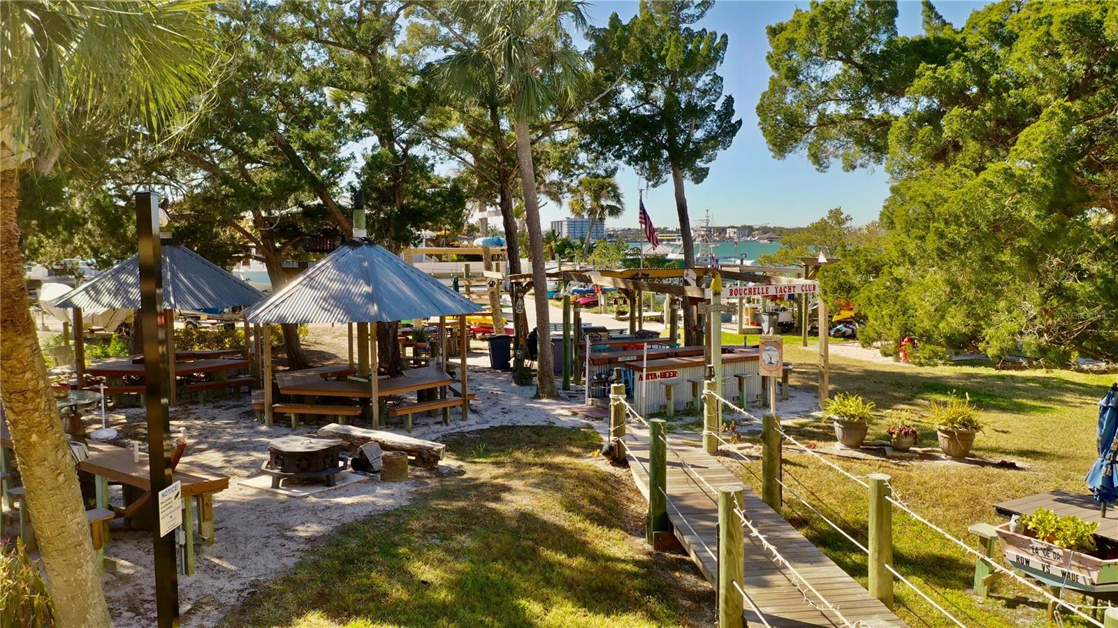 Image 30 of 31 For 468 Bouchelle Drive 128