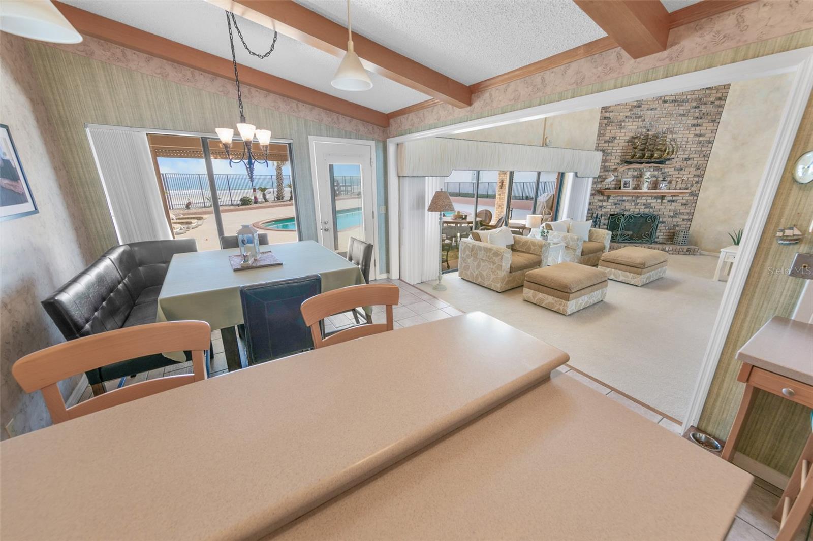 Image 15 of 77 For 4693 Atlantic Avenue