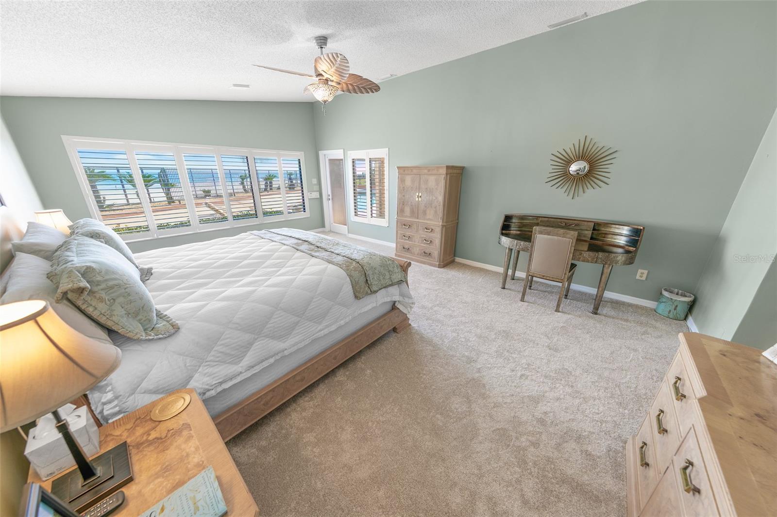 Image 20 of 77 For 4693 Atlantic Avenue