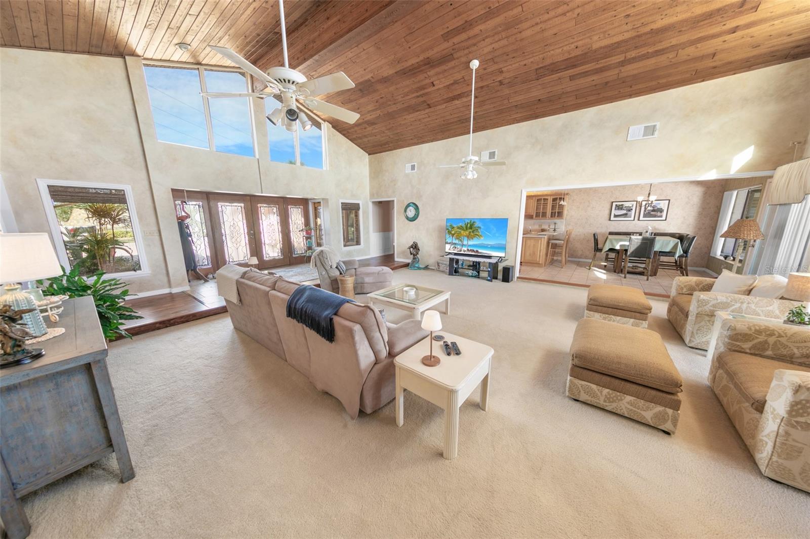 Image 9 of 77 For 4693 Atlantic Avenue