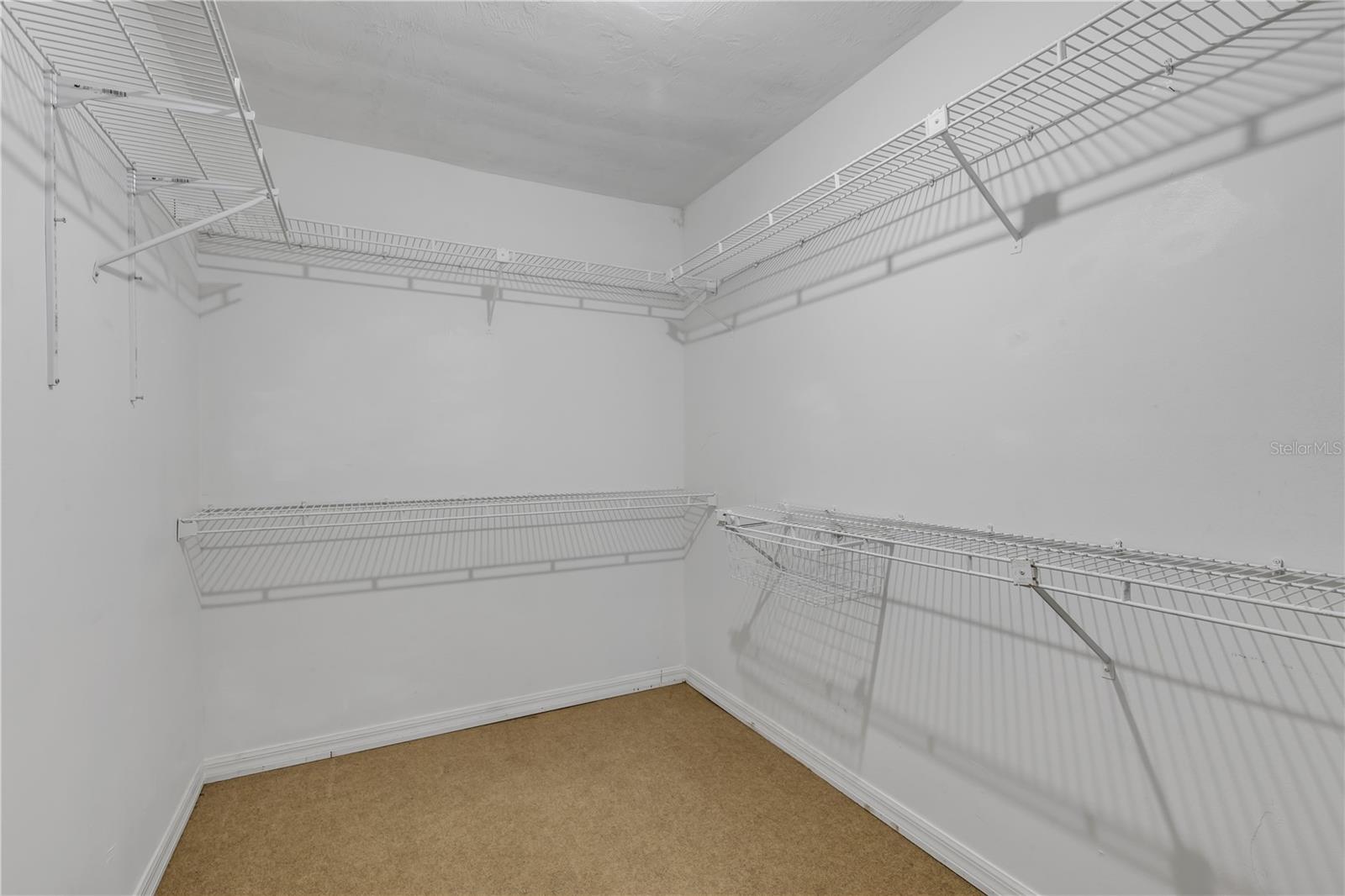 Image 16 of 25 For 1842 Evergreen Drive