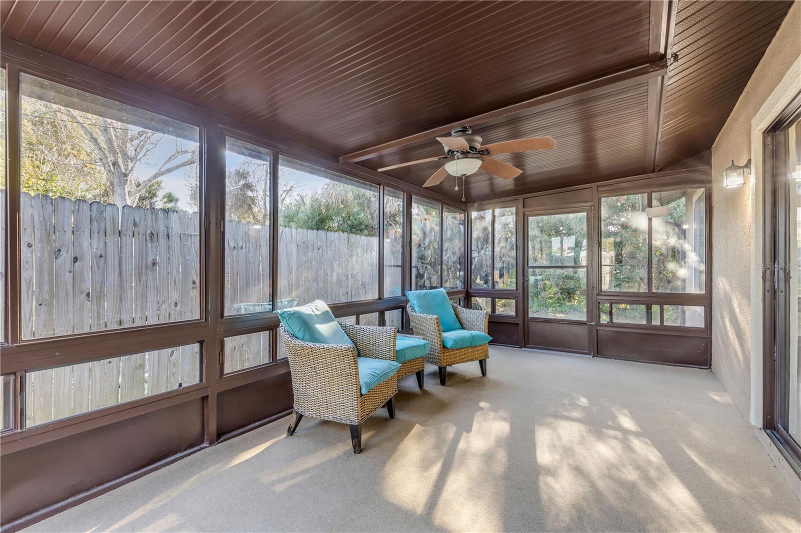 Image 23 of 25 For 1842 Evergreen Drive