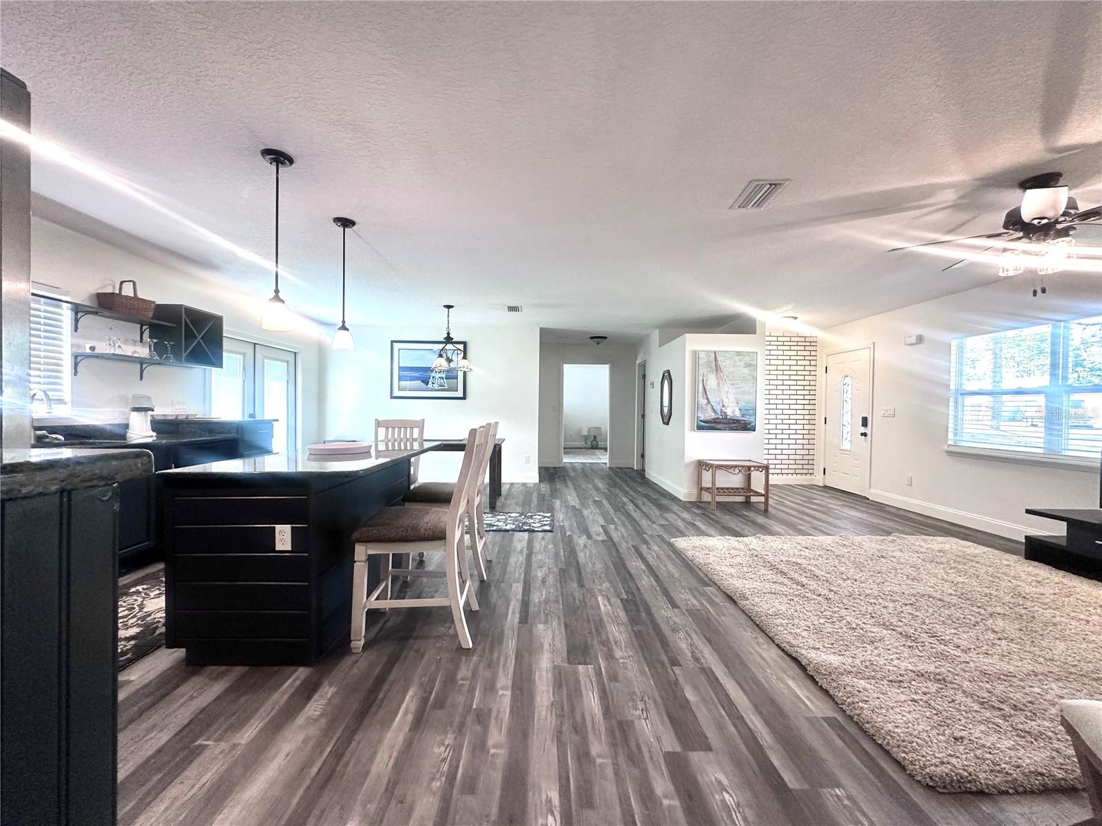 Image 11 of 29 For 200 28th Street