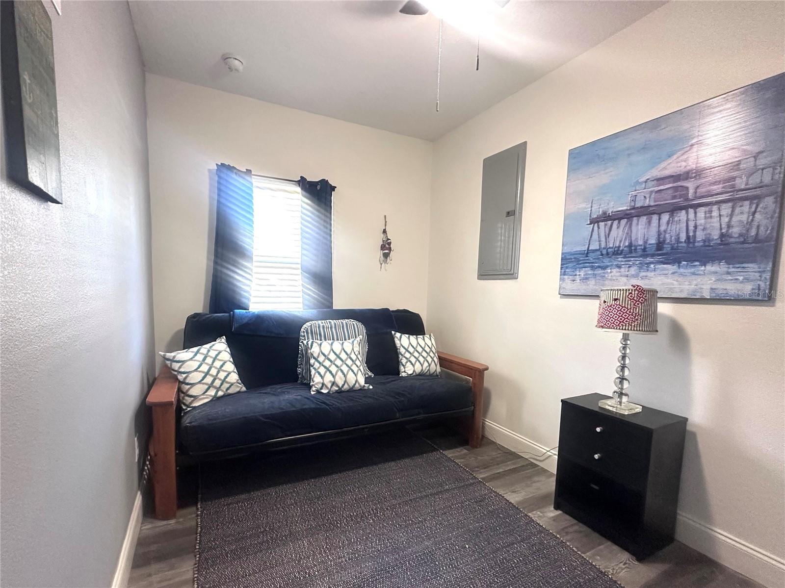 Image 19 of 29 For 200 28th Street