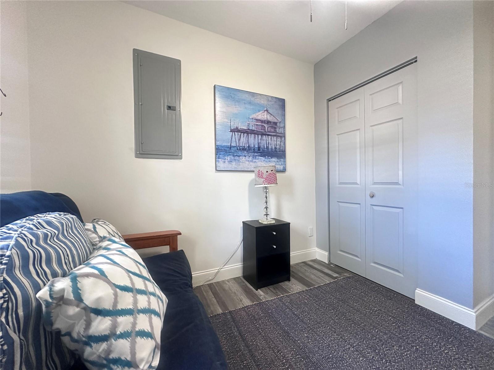 Image 20 of 29 For 200 28th Street