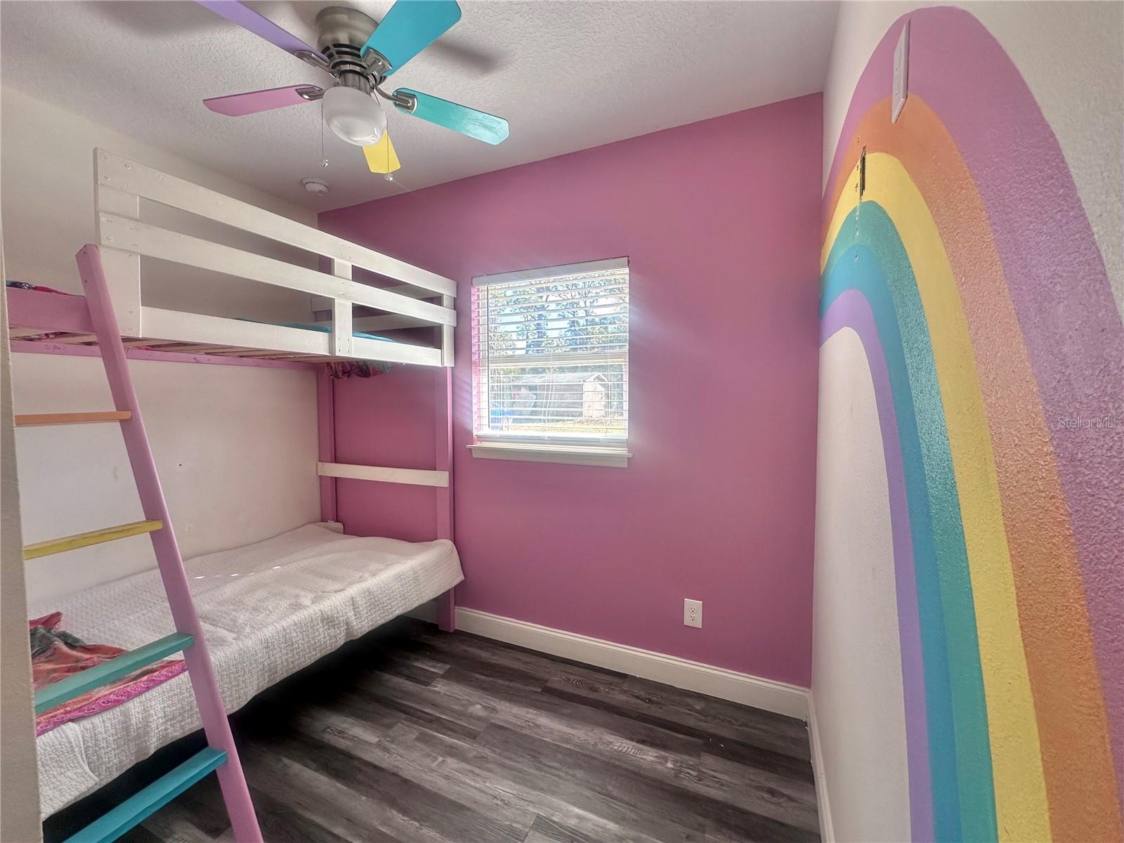 Image 25 of 29 For 200 28th Street