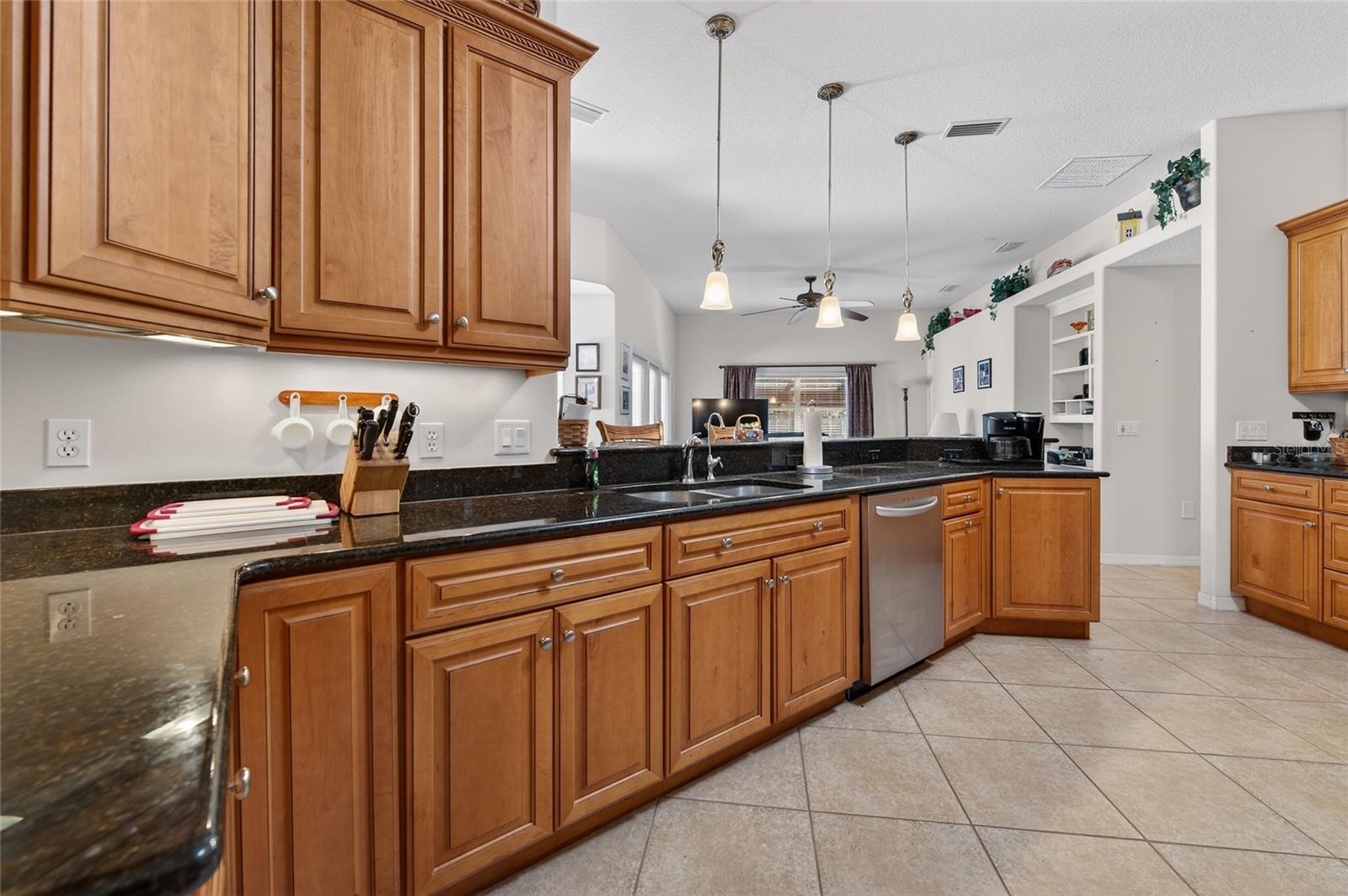 Image 30 of 56 For 4365 Burkholm