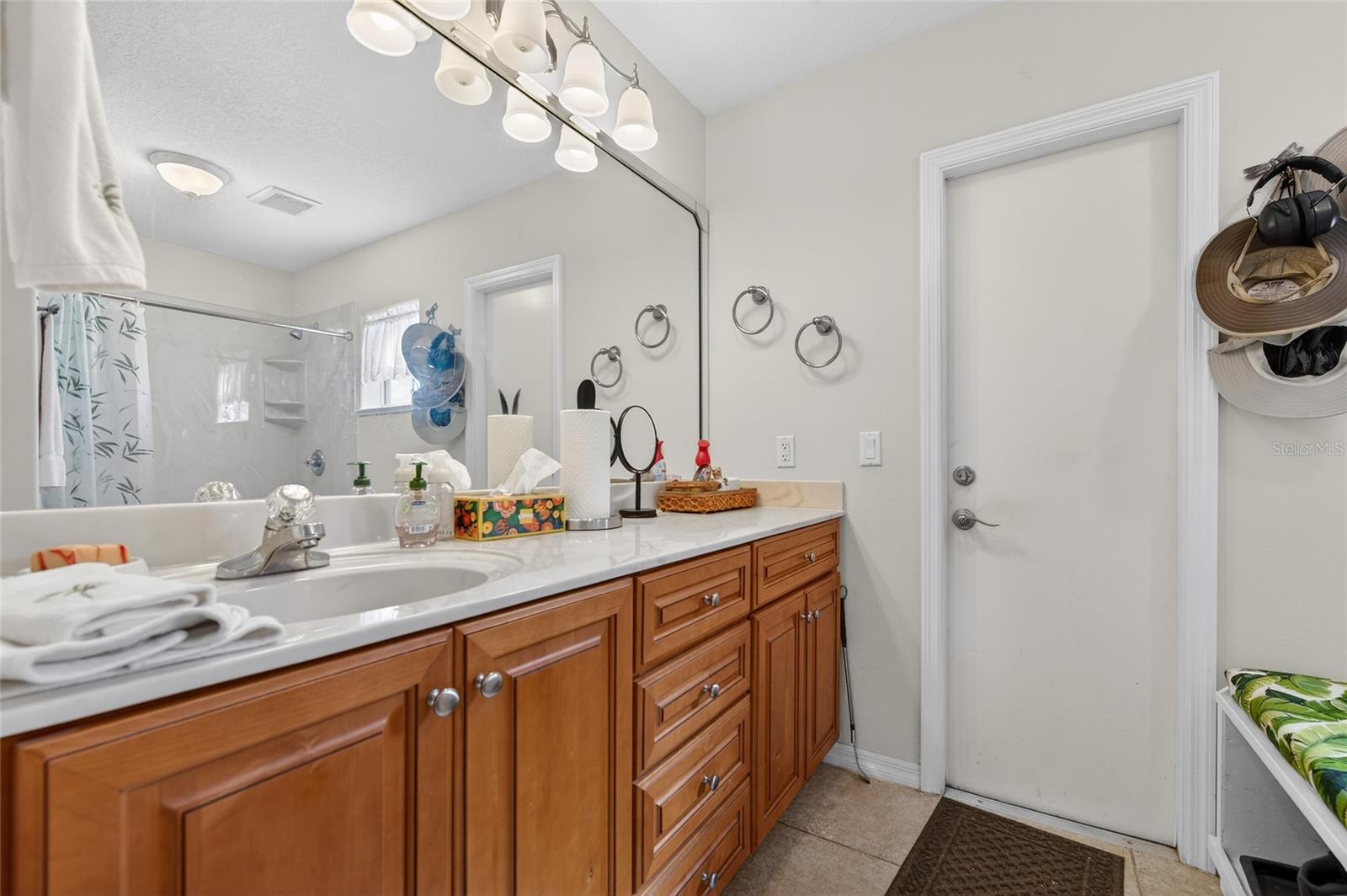 Image 37 of 56 For 4365 Burkholm