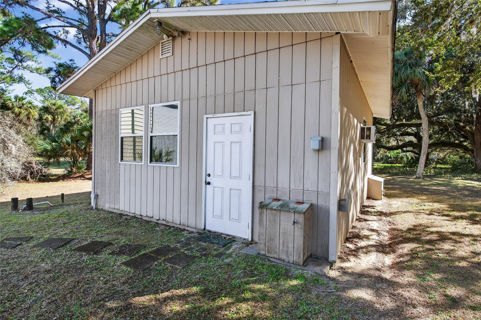 Image 47 of 56 For 4365 Burkholm