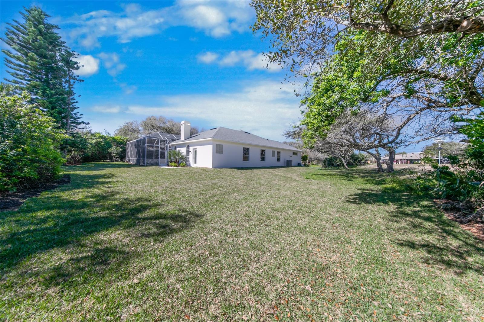 Image 30 of 54 For 14 Kelly Bea Court