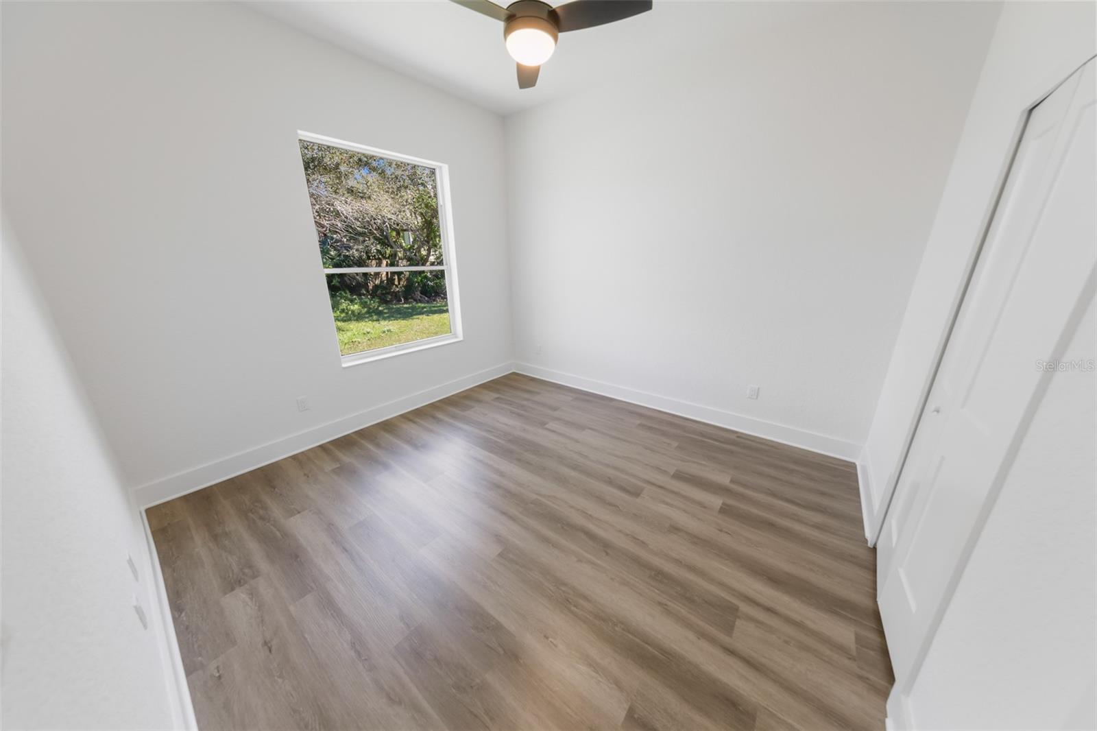 Image 39 of 54 For 14 Kelly Bea Court