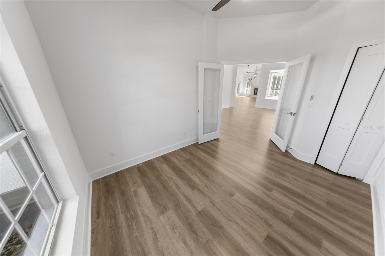 Image 42 of 54 For 14 Kelly Bea Court