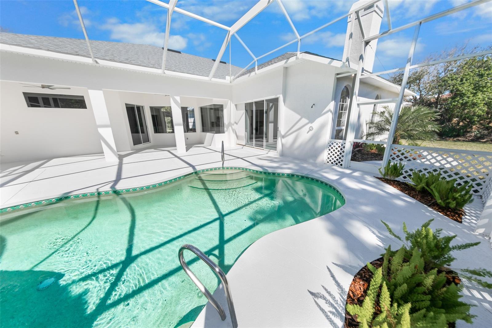 Image 44 of 54 For 14 Kelly Bea Court