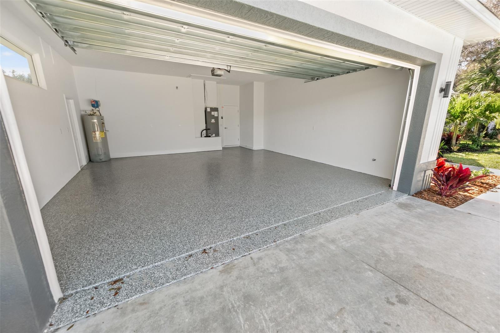 Image 50 of 54 For 14 Kelly Bea Court