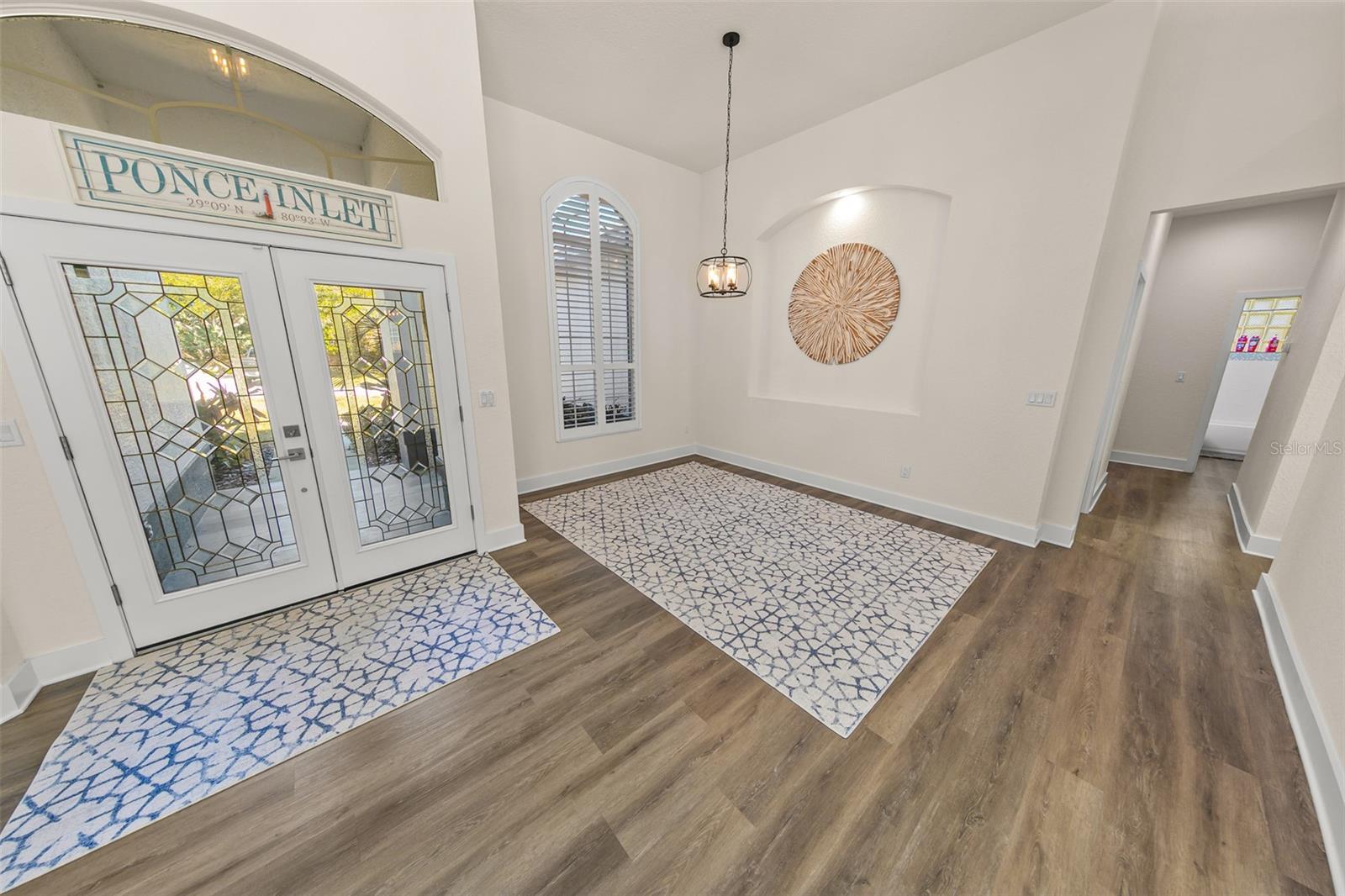 Image 8 of 54 For 14 Kelly Bea Court