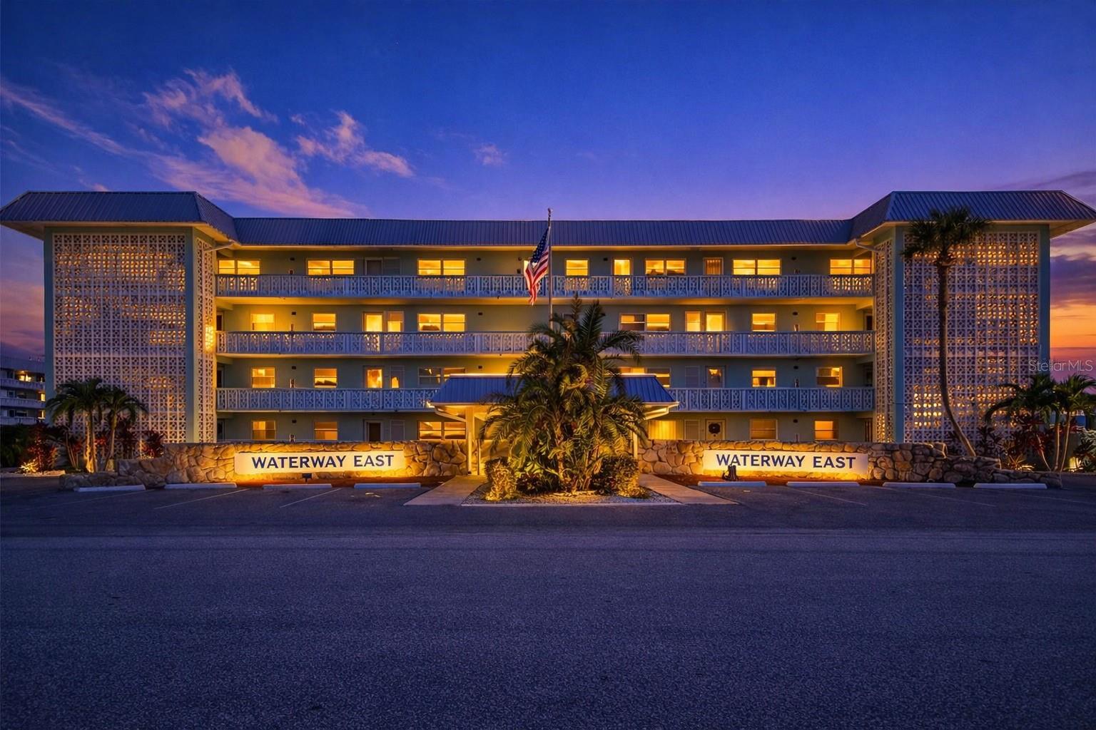 Image 2 of 9 For 325 Causeway  C102