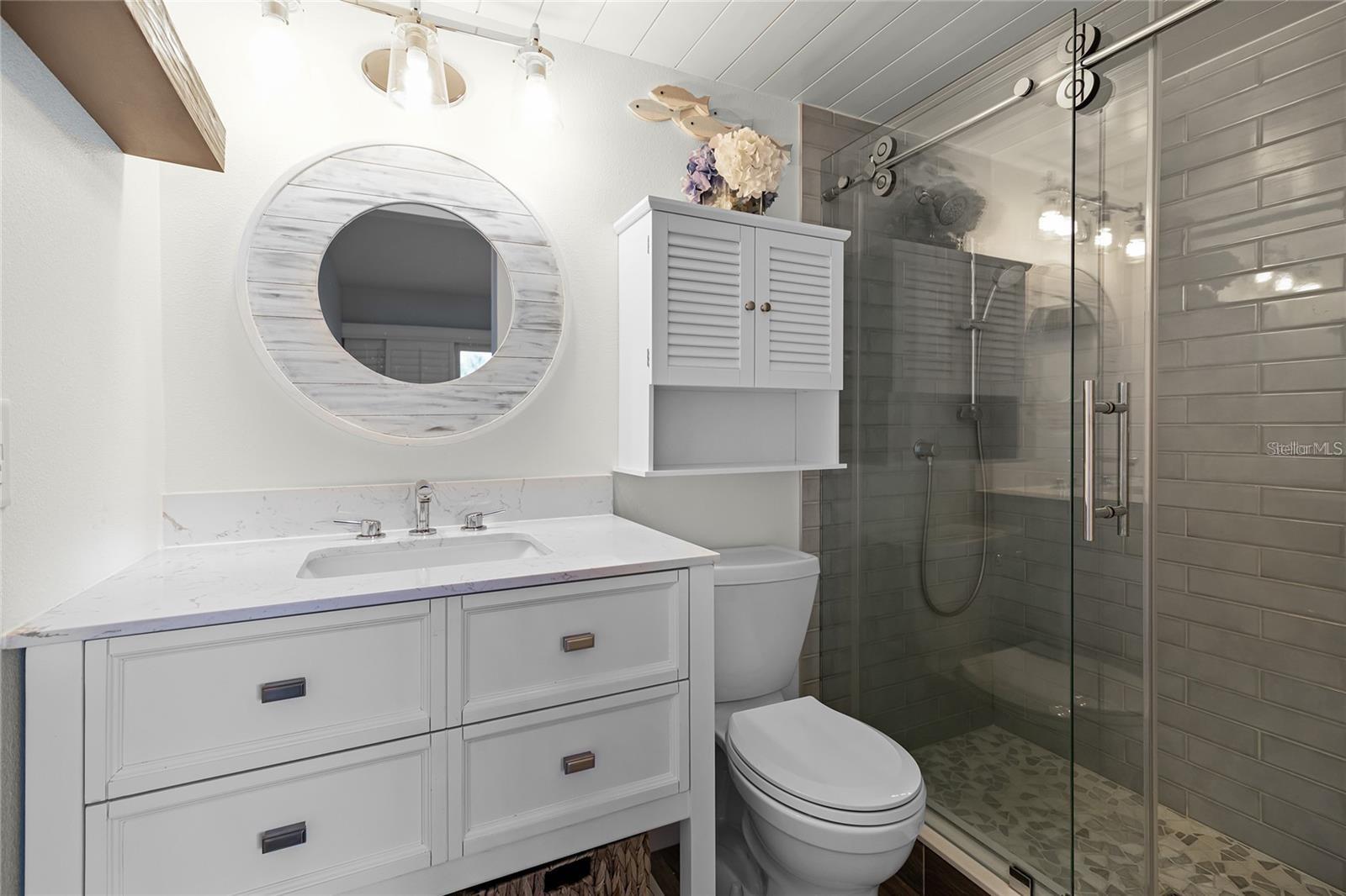 Image 8 of 9 For 325 Causeway  C102