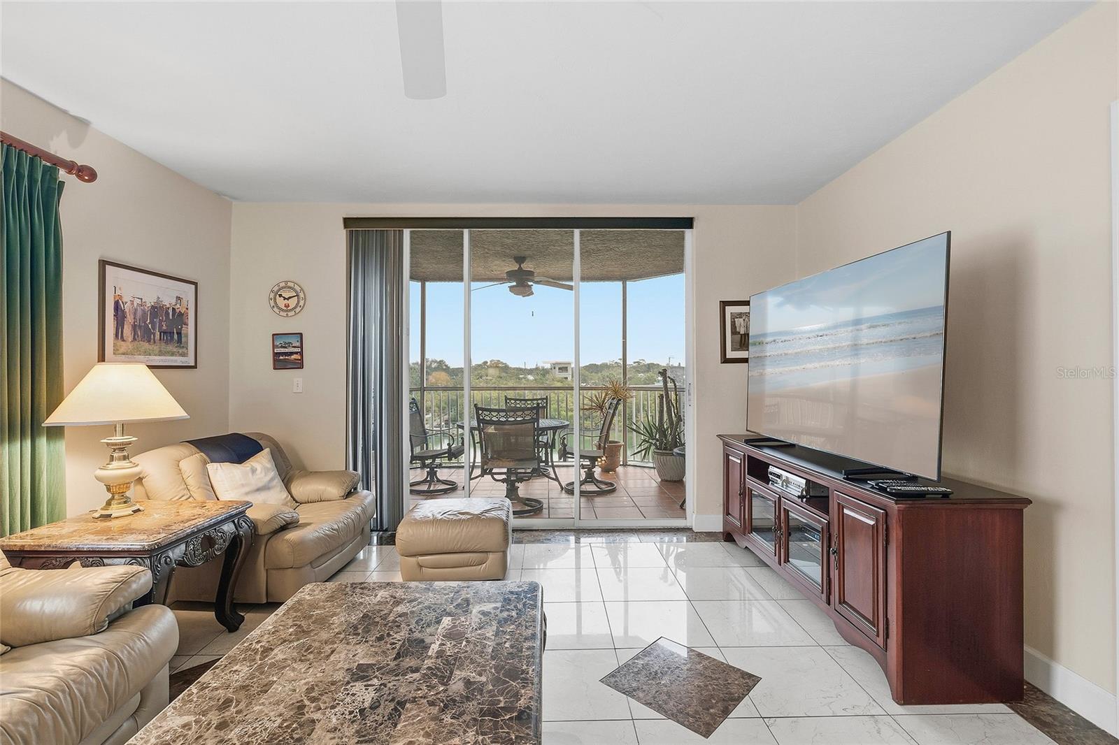 Image 10 of 65 For 426 Bouchelle Drive 301