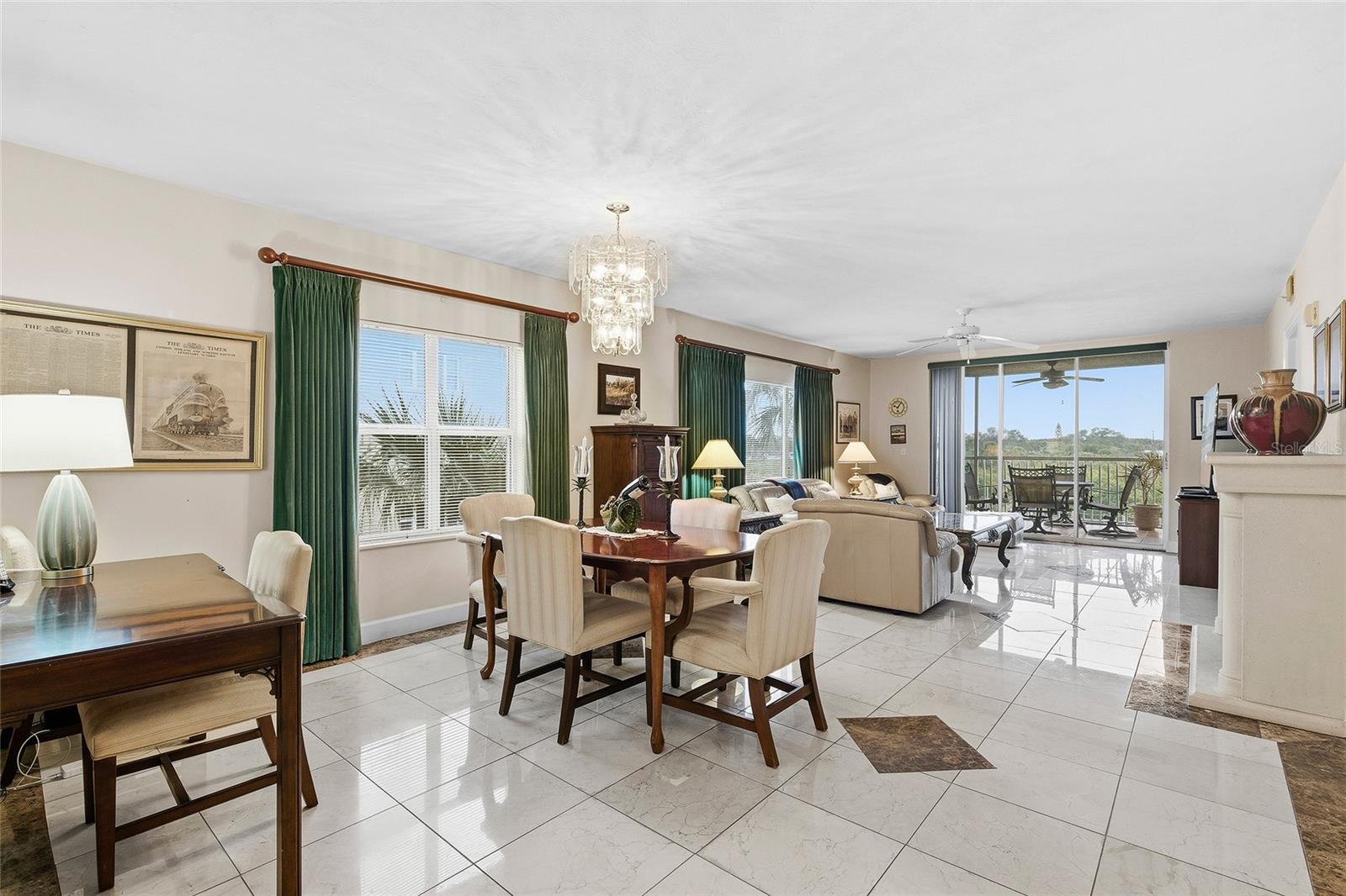 Image 11 of 65 For 426 Bouchelle Drive 301