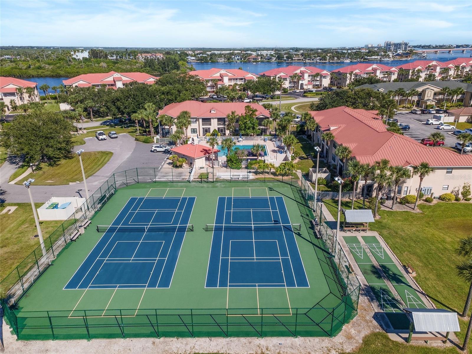 Image 54 of 65 For 426 Bouchelle Drive 301