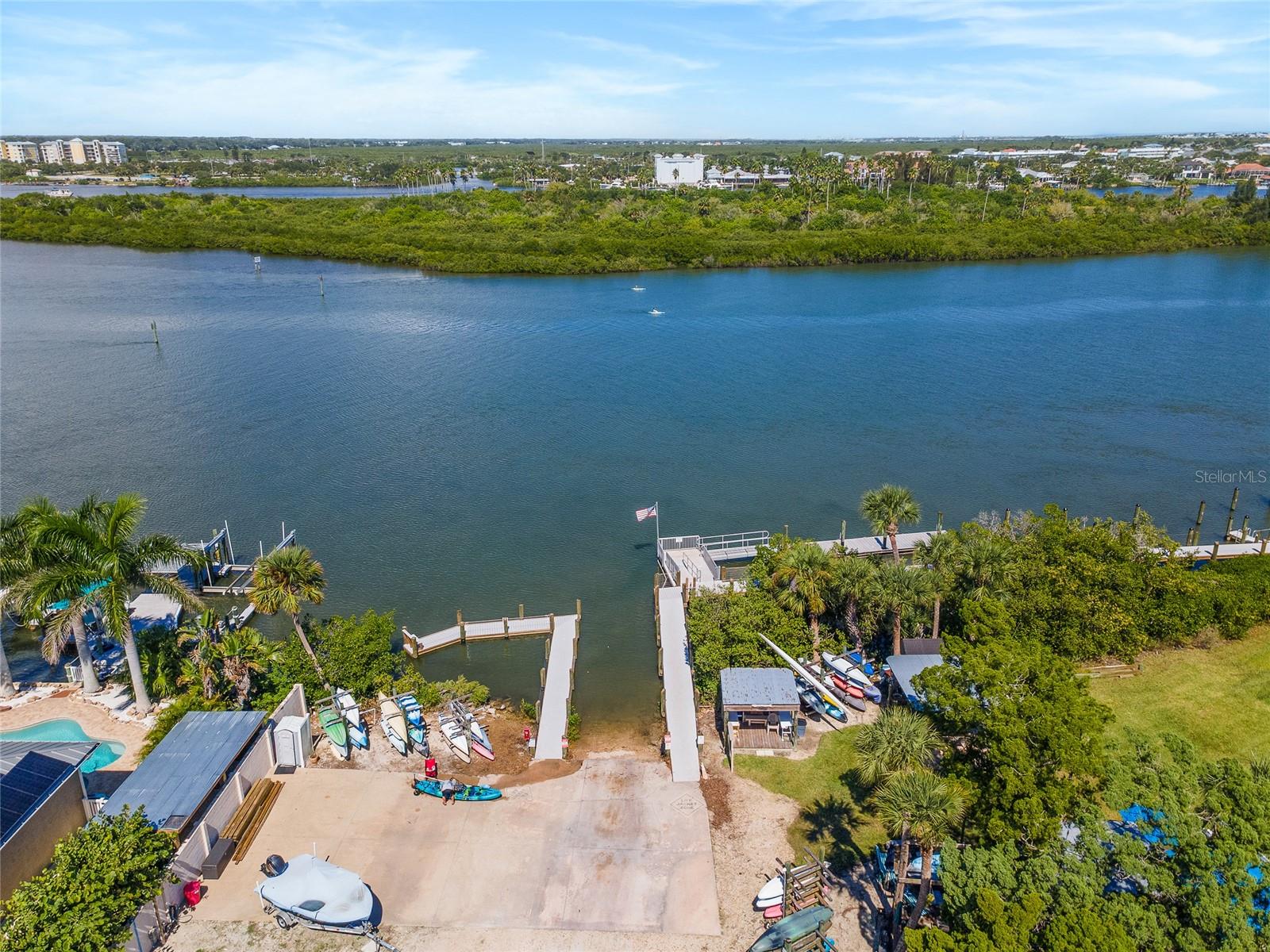 Image 57 of 65 For 426 Bouchelle Drive 301