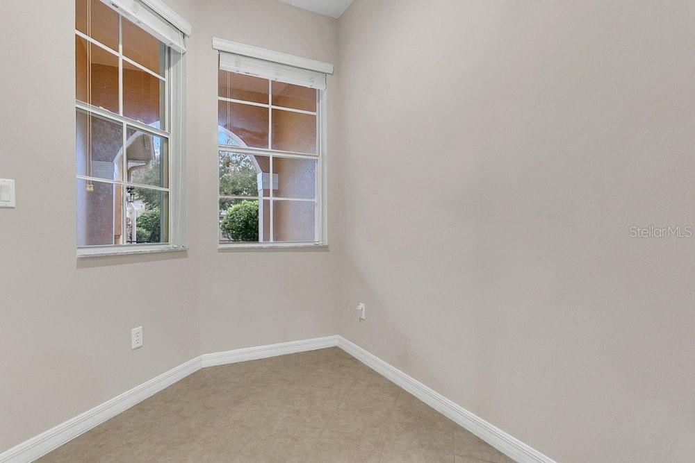 Image 10 of 31 For 2747 Sweet Magnolia Place