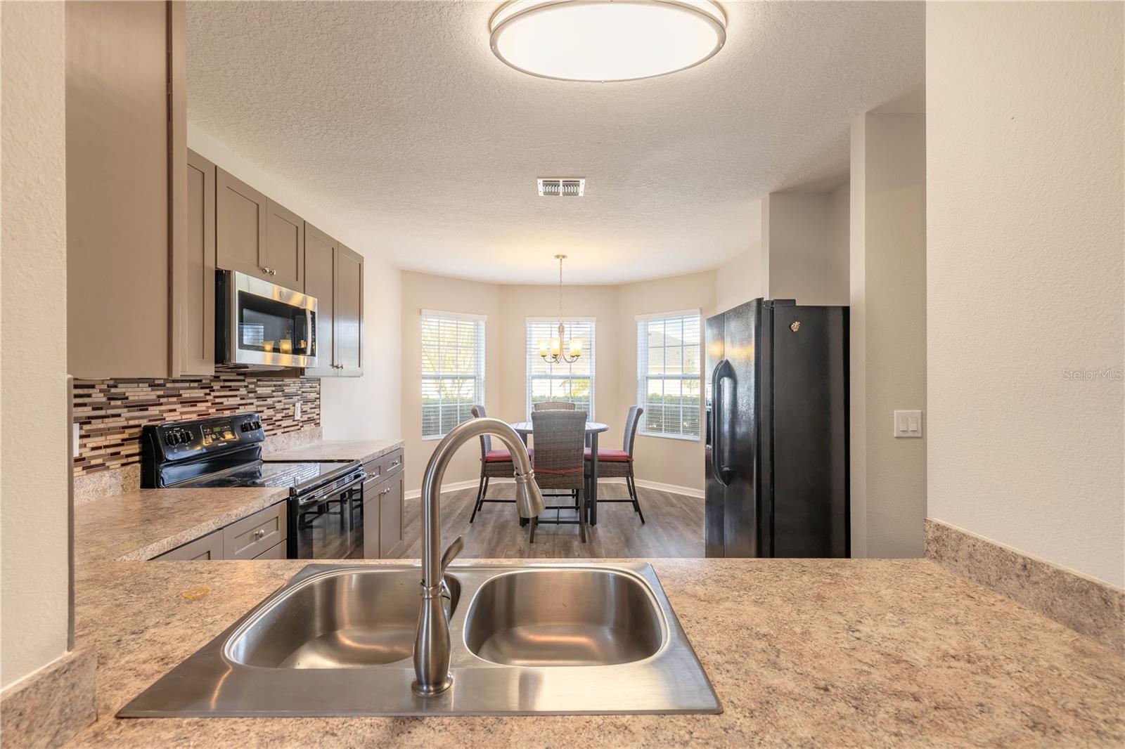 Image 6 of 37 For 2612 Star Coral Lane