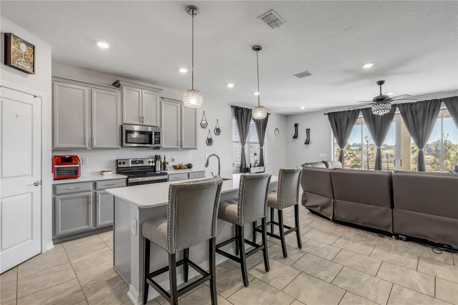 Image 22 of 73 For 5256 Red Coral Circle