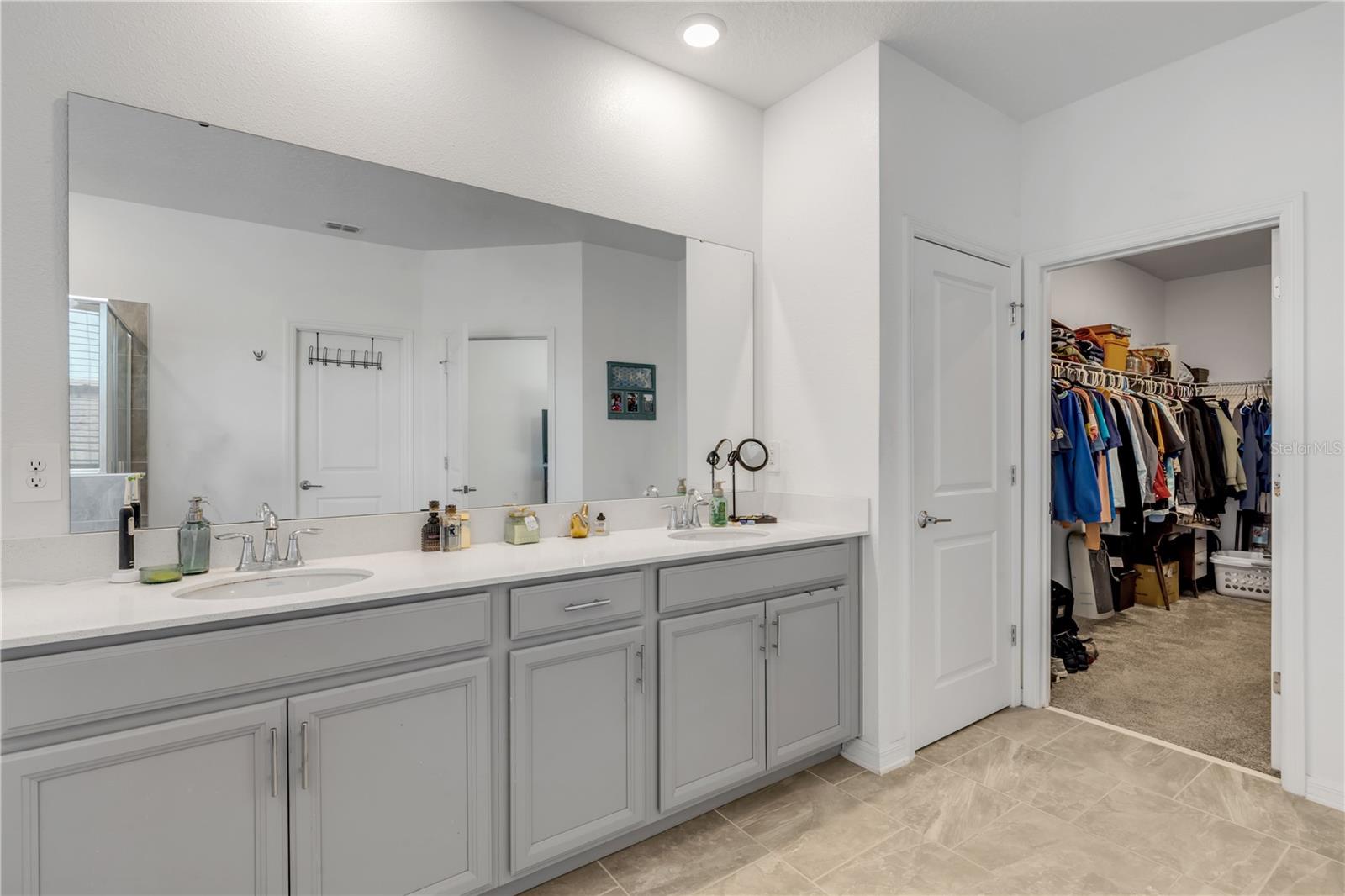 Image 48 of 73 For 5256 Red Coral Circle