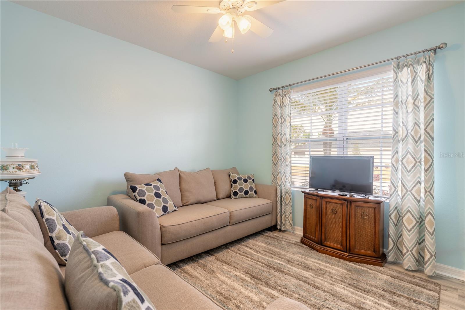 Image 18 of 34 For 2608 Star Coral Lane