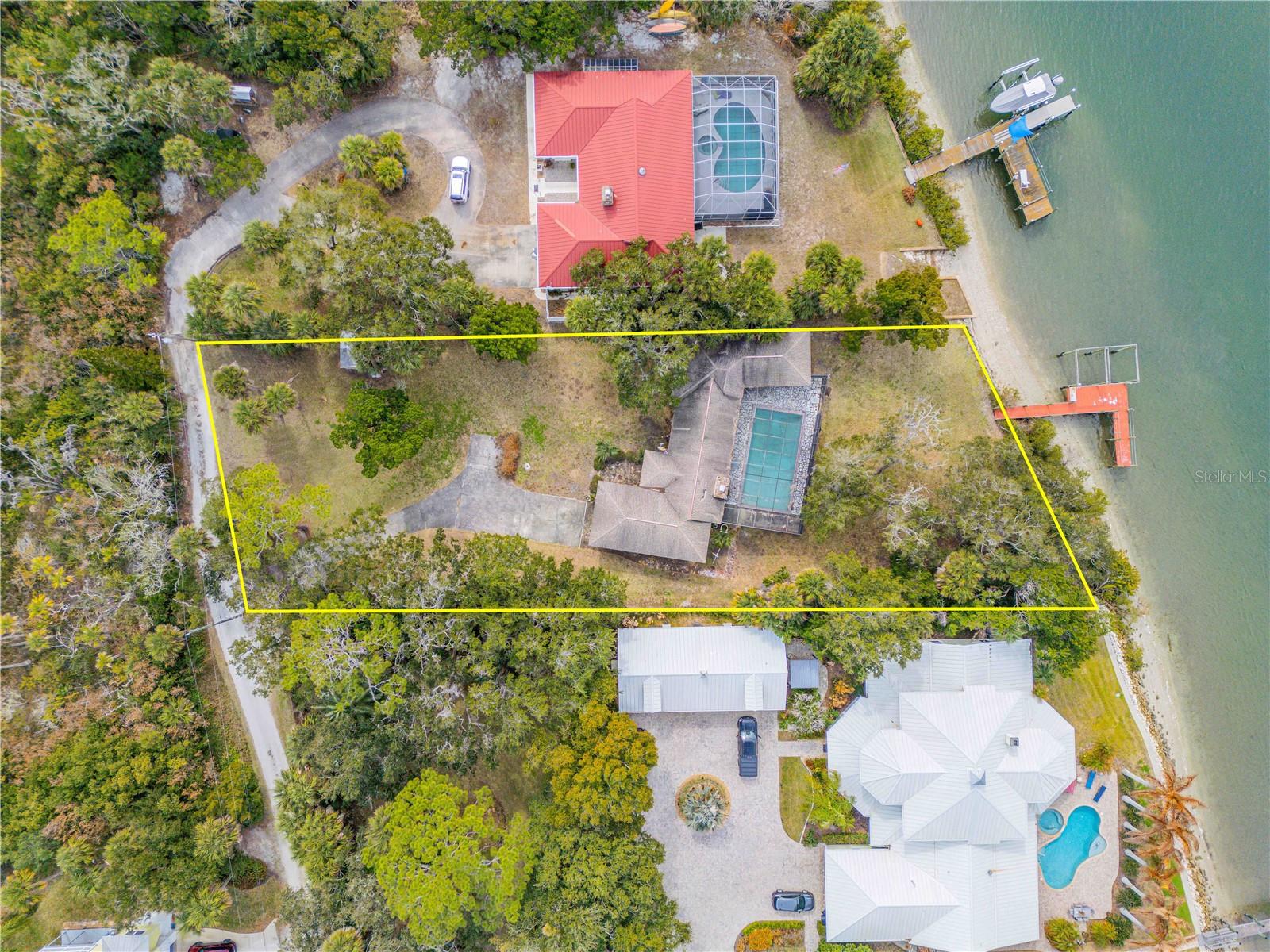 Listing photo id 1 for 508 Indian River Road