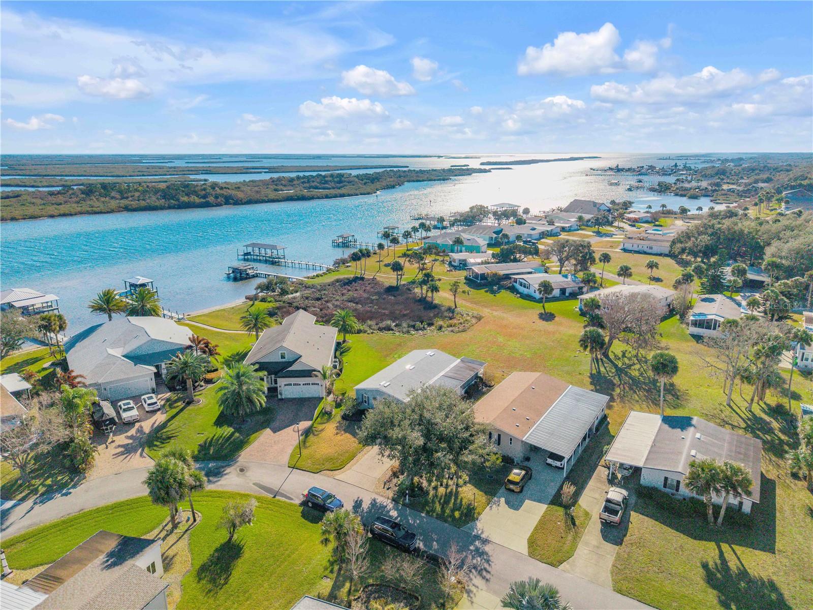 Image 11 of 71 For 290 Navajo Drive