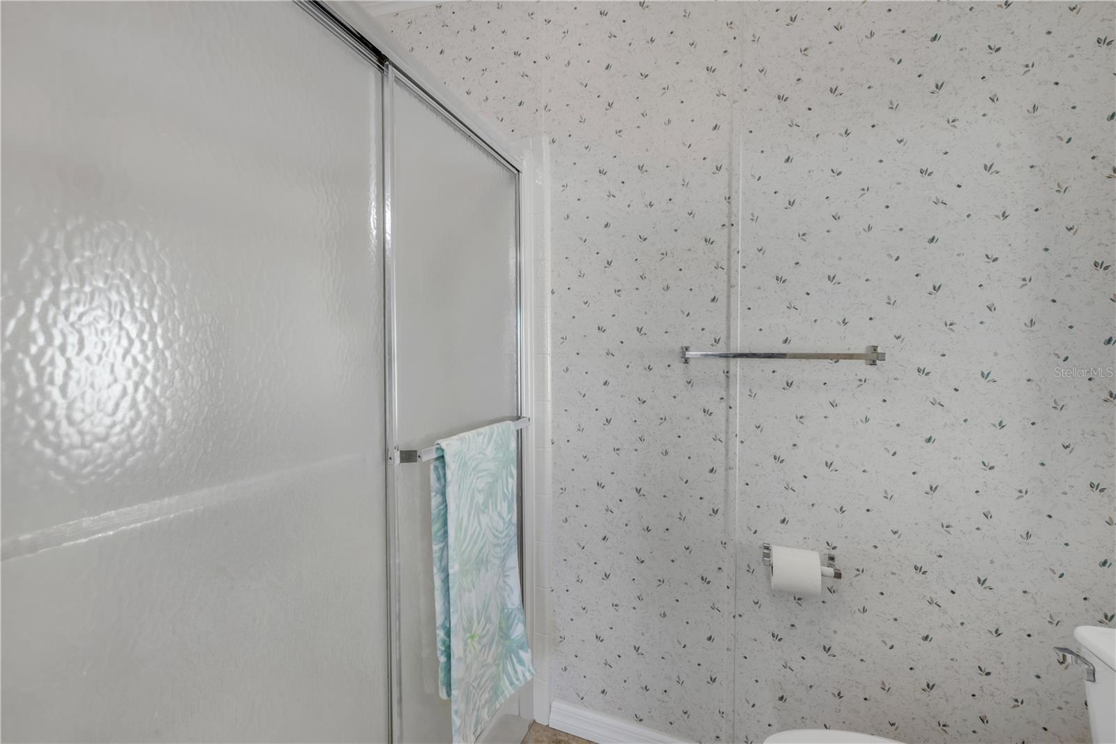 Image 33 of 71 For 290 Navajo Drive