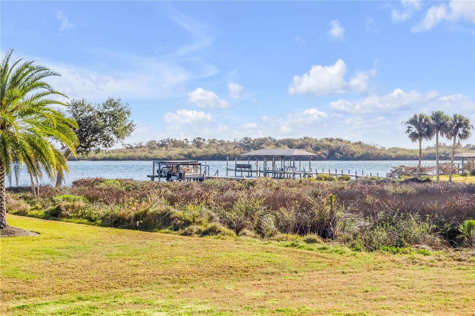 Image 50 of 71 For 290 Navajo Drive