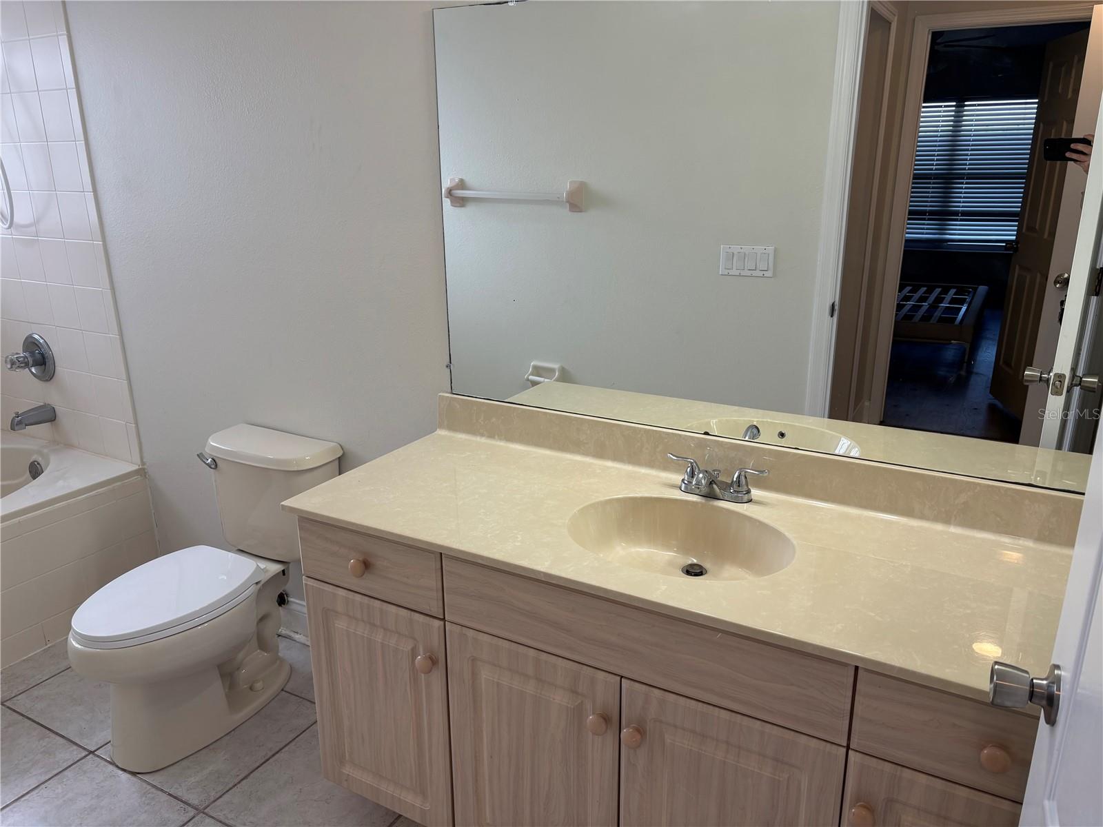 Image 12 of 39 For 3074 Ocean Shore Boulevard