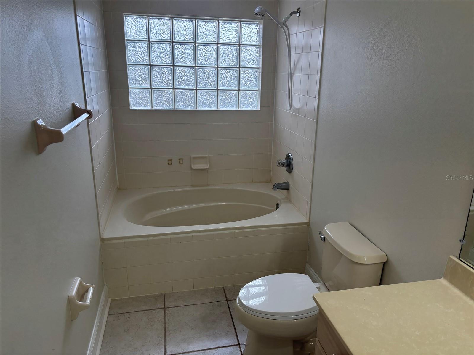 Image 13 of 39 For 3074 Ocean Shore Boulevard