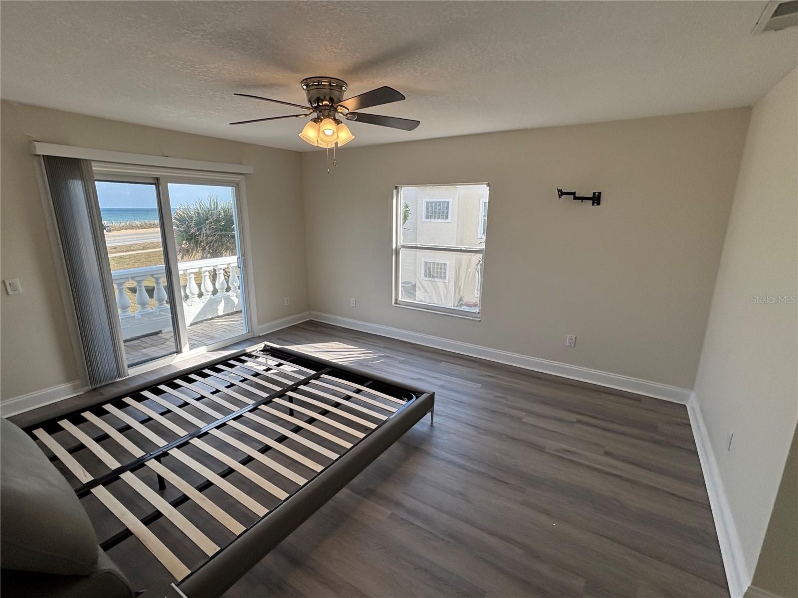 Image 19 of 39 For 3074 Ocean Shore Boulevard