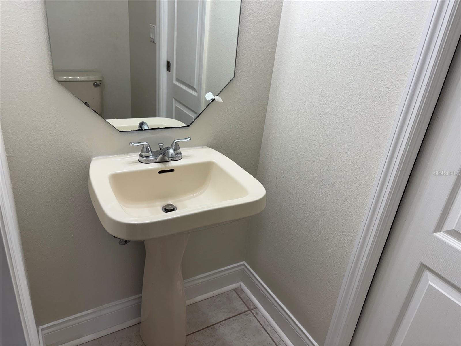 Image 29 of 39 For 3074 Ocean Shore Boulevard