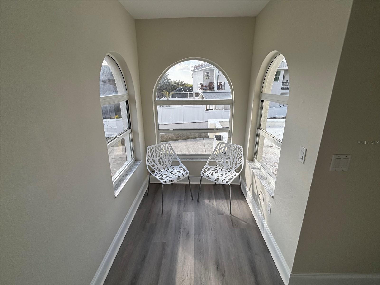 Image 30 of 39 For 3074 Ocean Shore Boulevard