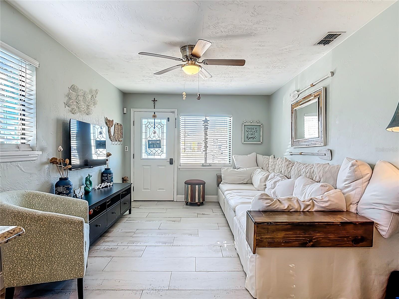 Image 12 of 43 For 829 9th Avenue